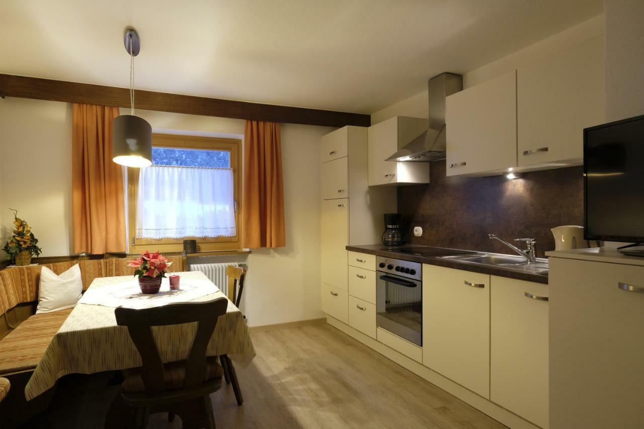 Haus Schieder Apartment Кастелрото Екстериор снимка
